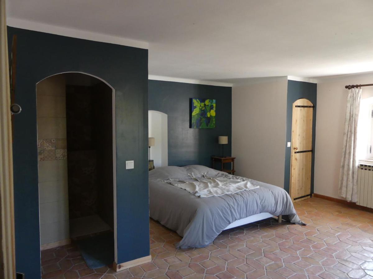 Le Charme D'Une Vieille Bastide Provencale Solliès-Pont エクステリア 写真